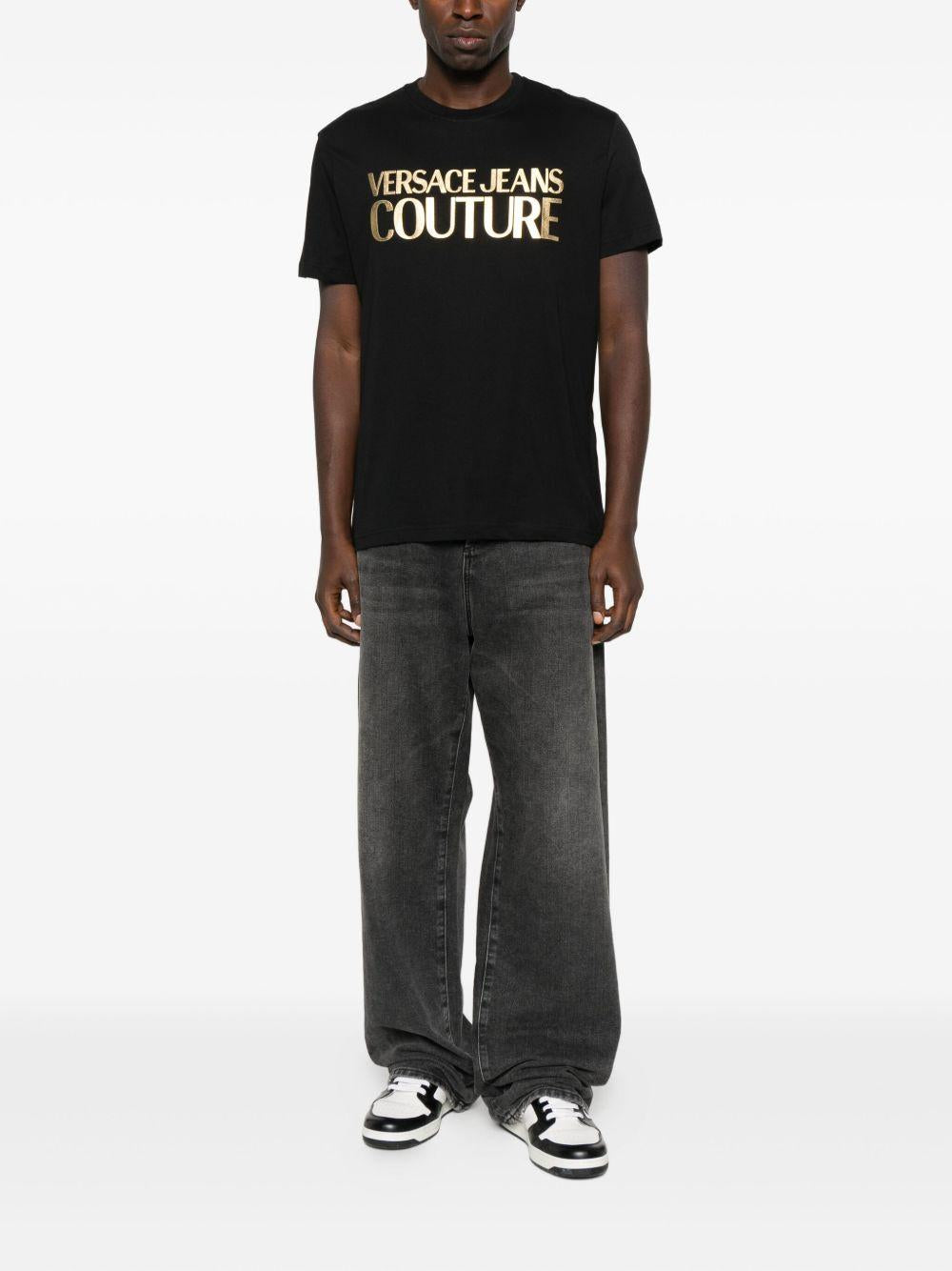 VERSACE JEANS COUTURE T-shirt nera in cotone con stampa 