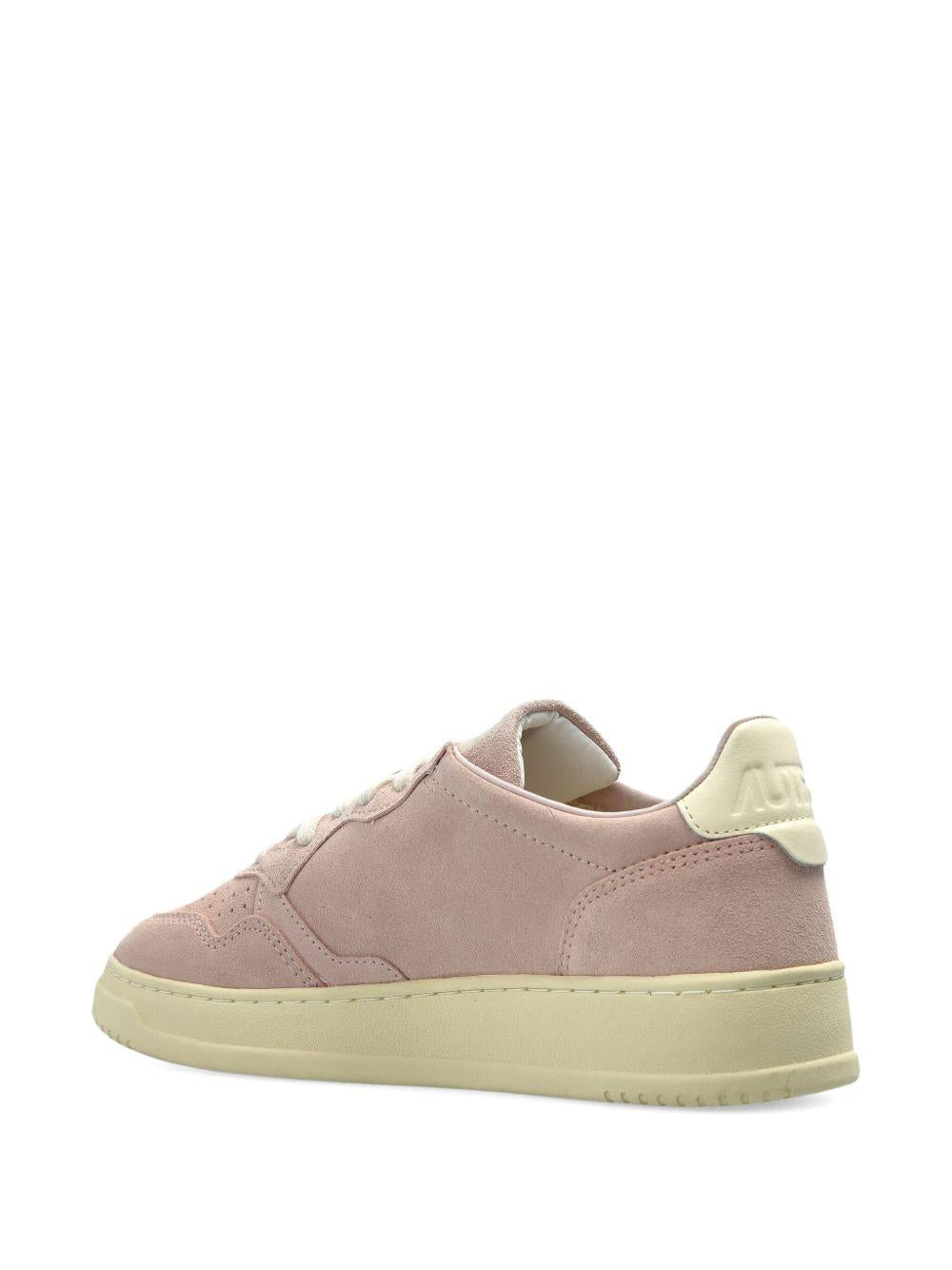 AUTRY Sneakers 'Medalist' in pelle scamosciata rosa 
