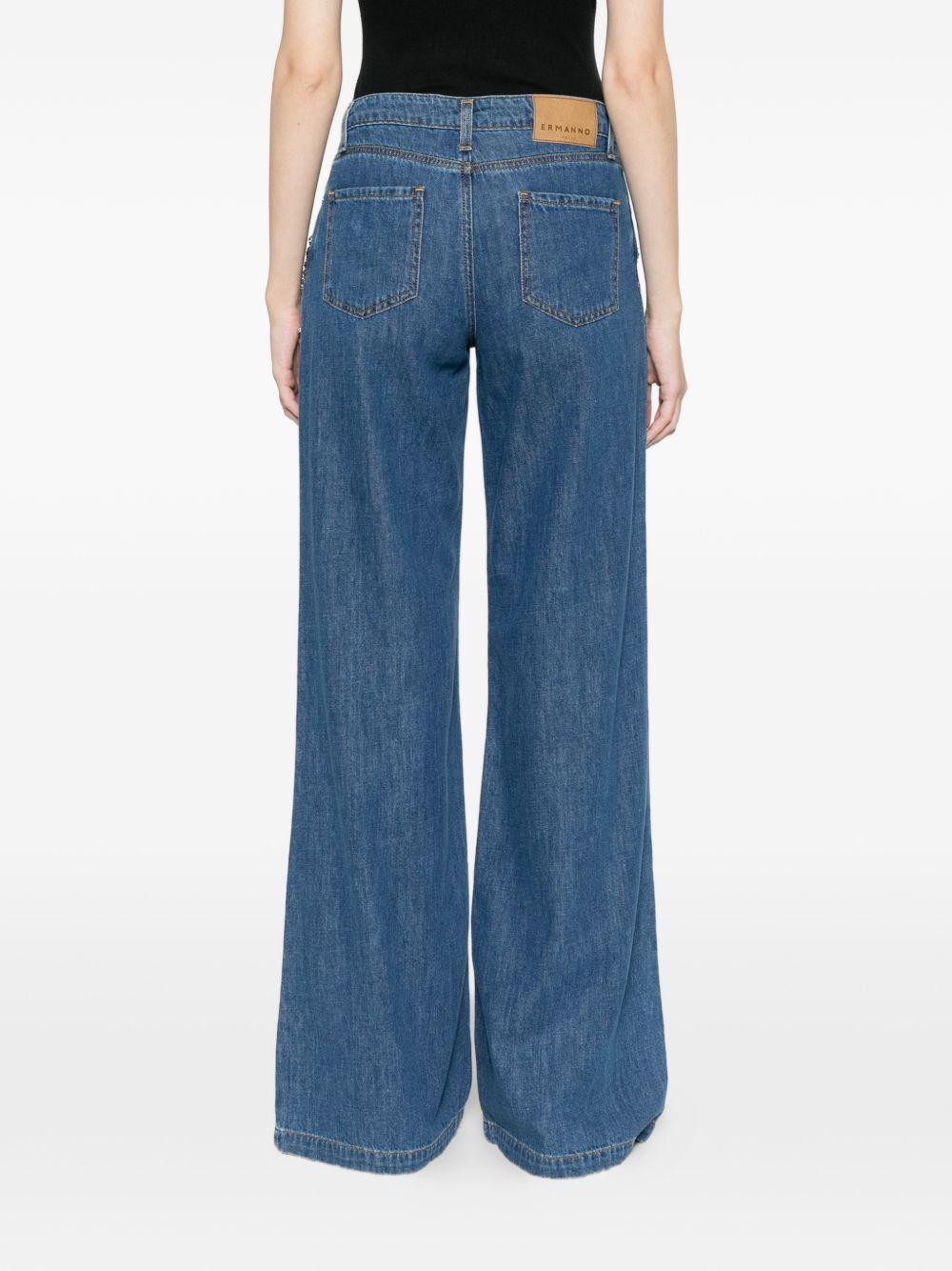 ERMANNO FIRENZE Jeans ampi con ricamo florale e strass 