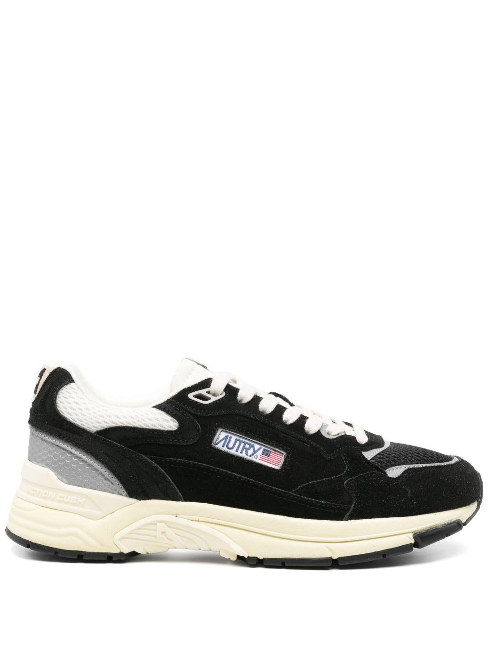 AUTRY Sneakers 'Hyperway' nere e argento 