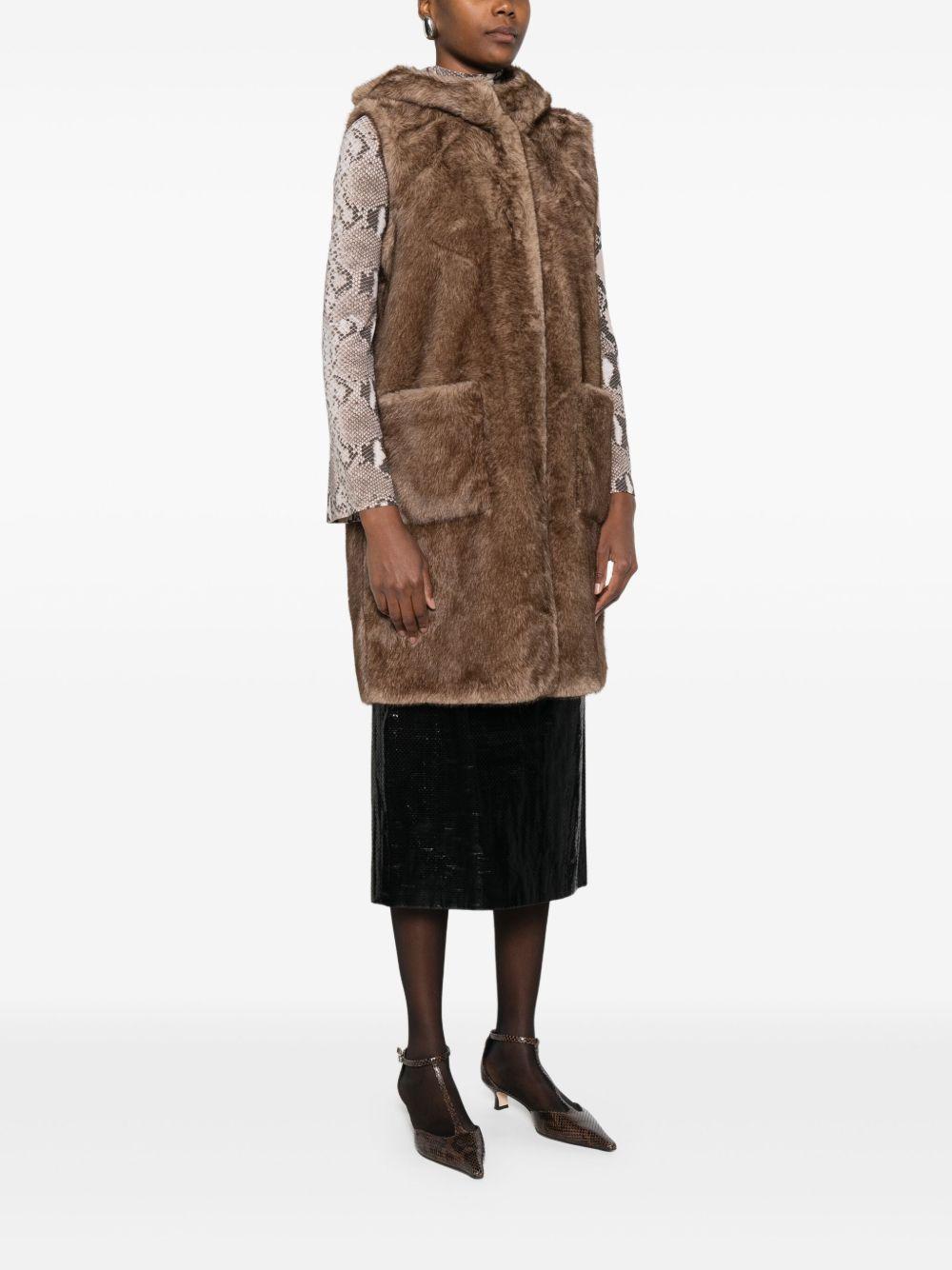 BETTA CORRADI Gilet in ecopelliccia con cappuccio 