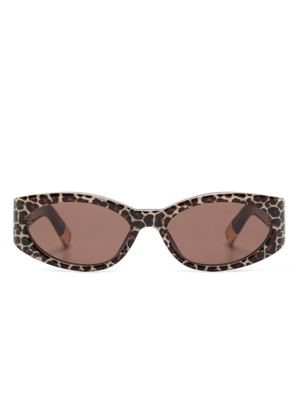 JACQUEMUS Occhiali da sole 'Les lunettes Ovalo' 