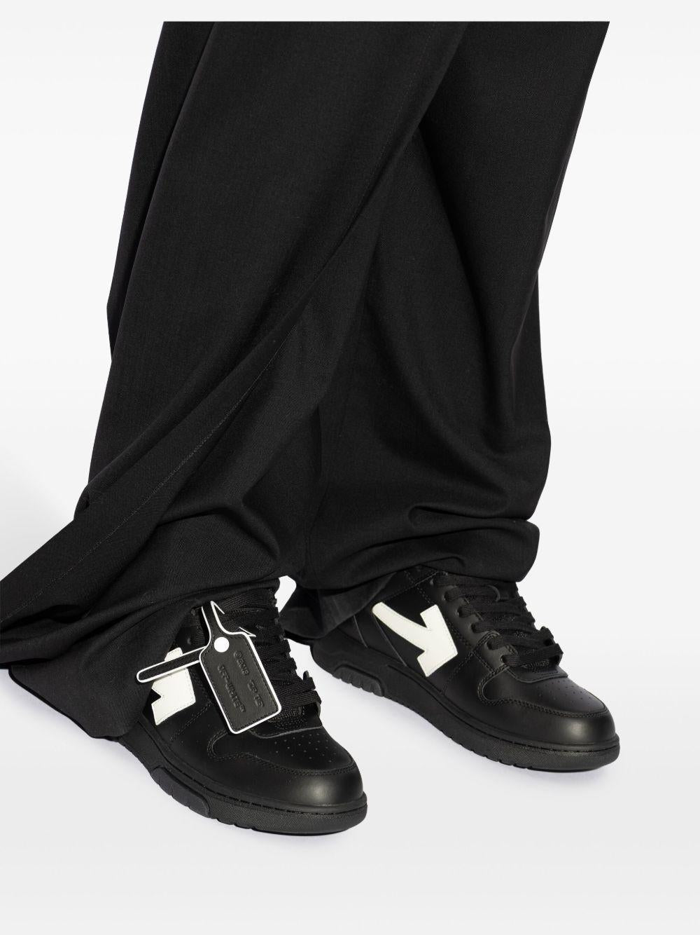 OFF WHITE Sneakers 'Out of Office' in pelle nera 
