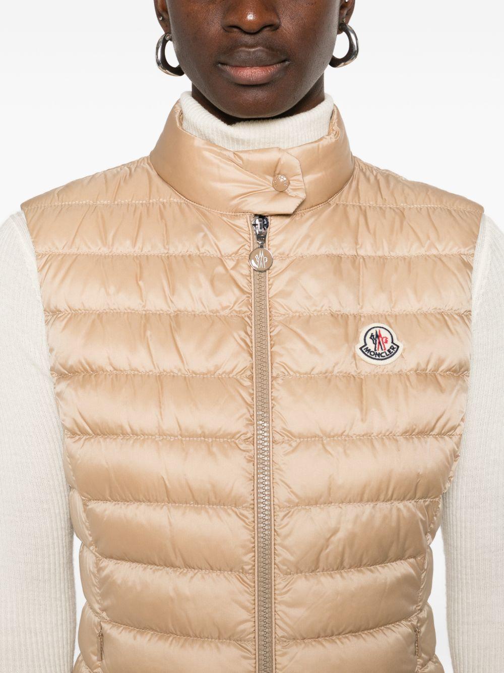 MONCLER Gilet trapuntato con zip e logo 