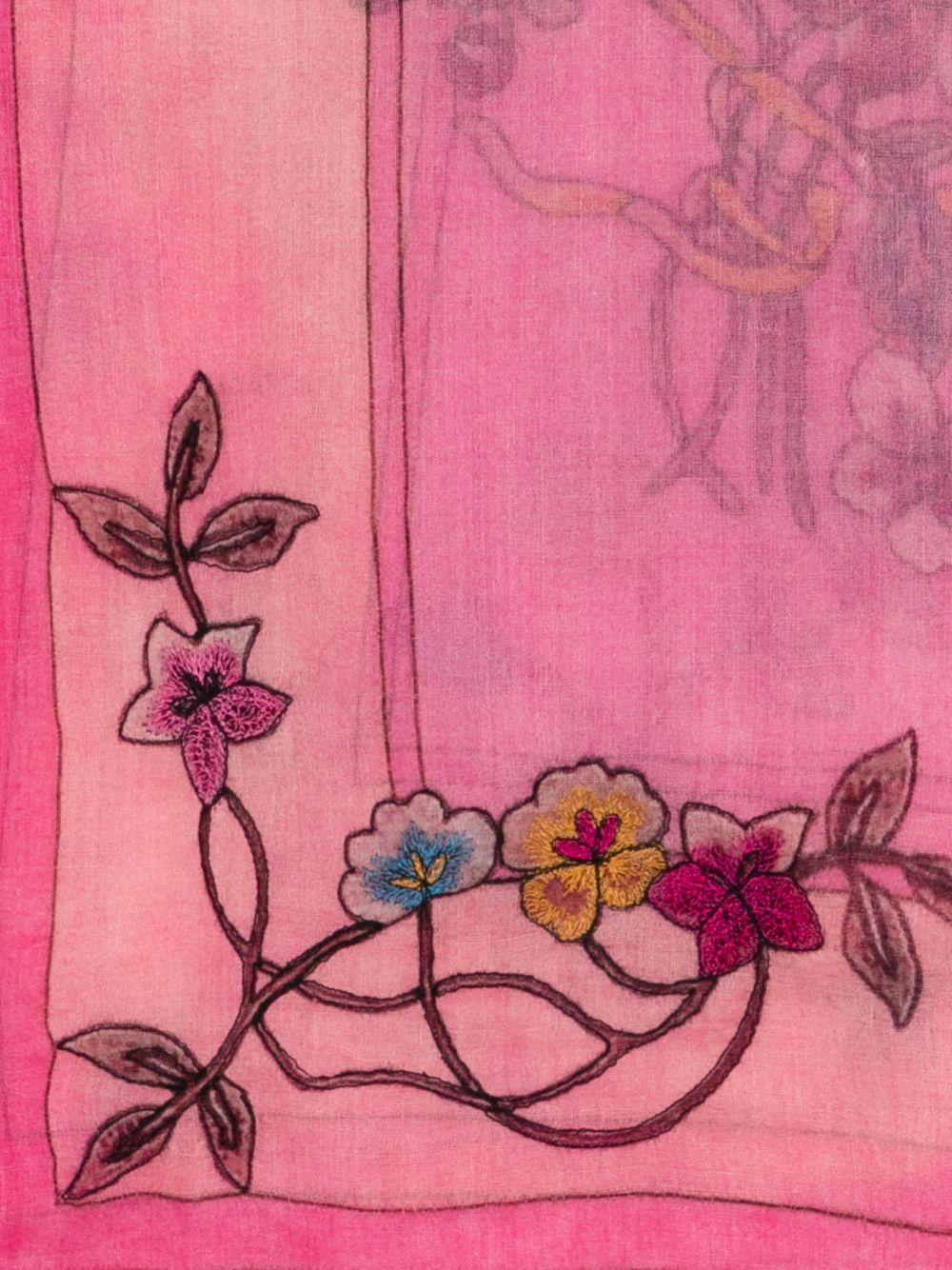 FALIERO SARTI Foulard rosa con ricami floreali 