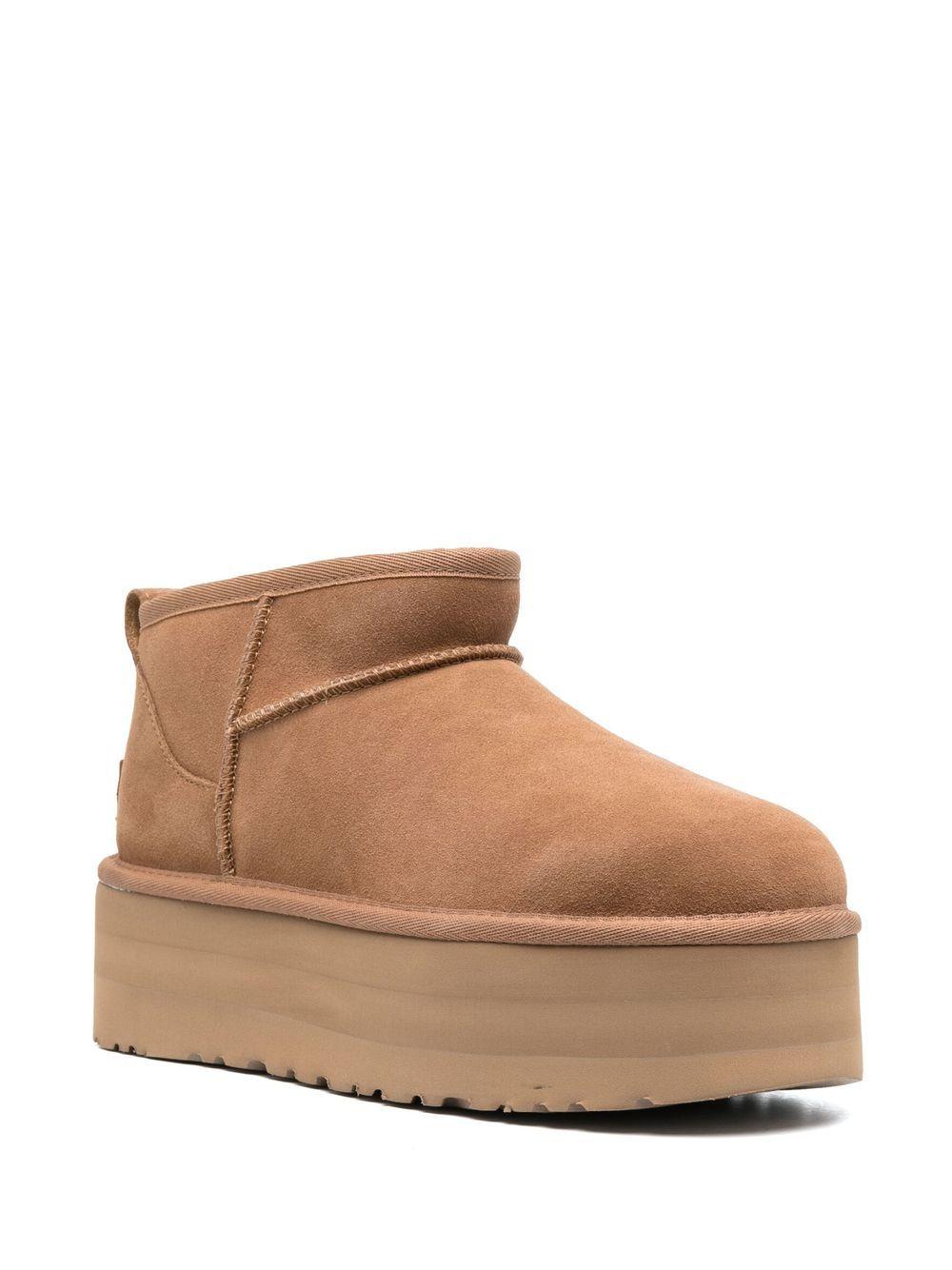 UGG Stivaletti 'Classic Ultra Mini Platform' 