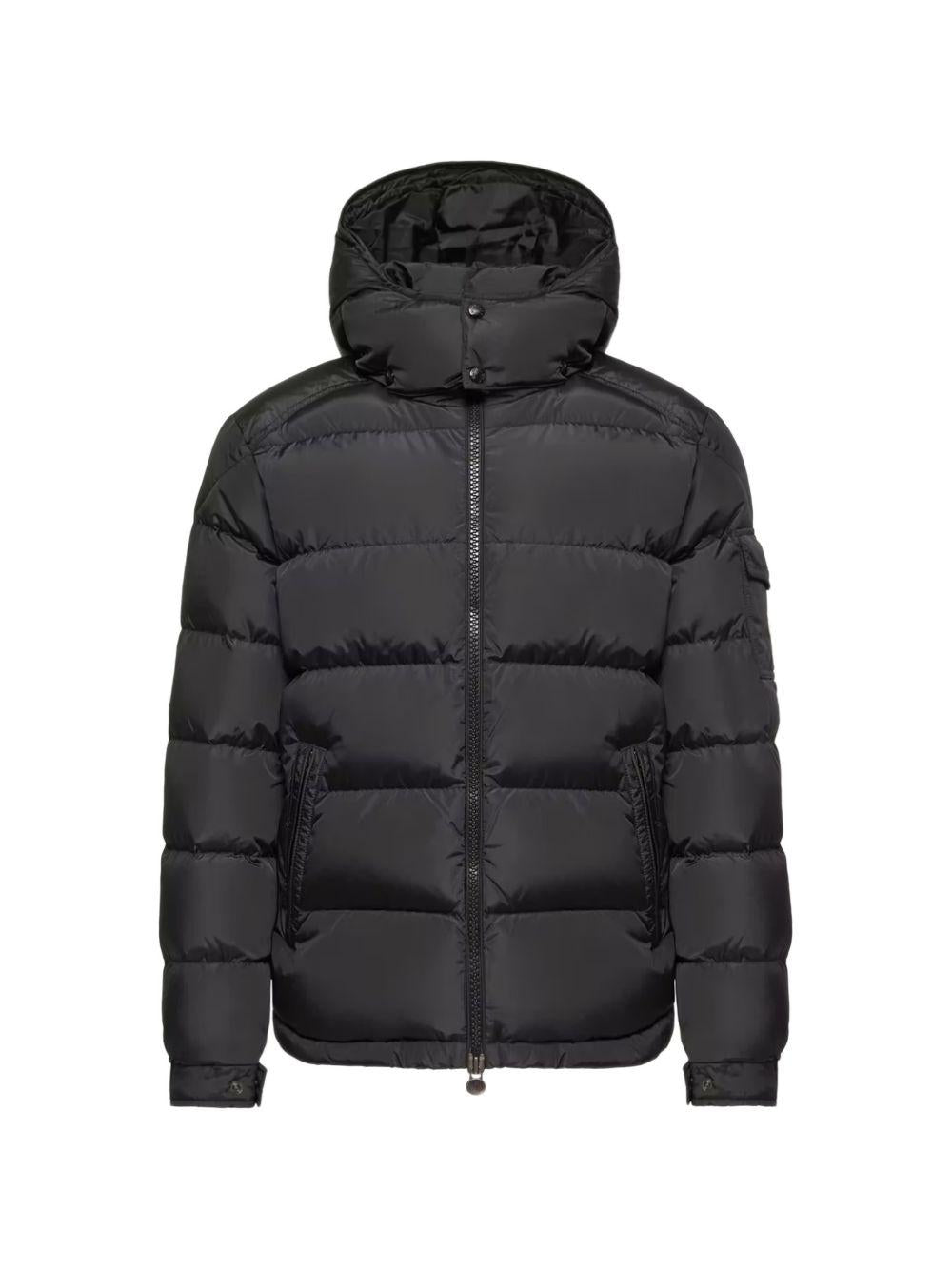 MONCLER Piumino corto Maya in nylon trapuntato con cappuccio rimovibile 