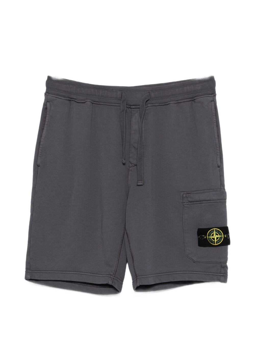 STONE ISLAND Shorts in cotone grigio con tasca 