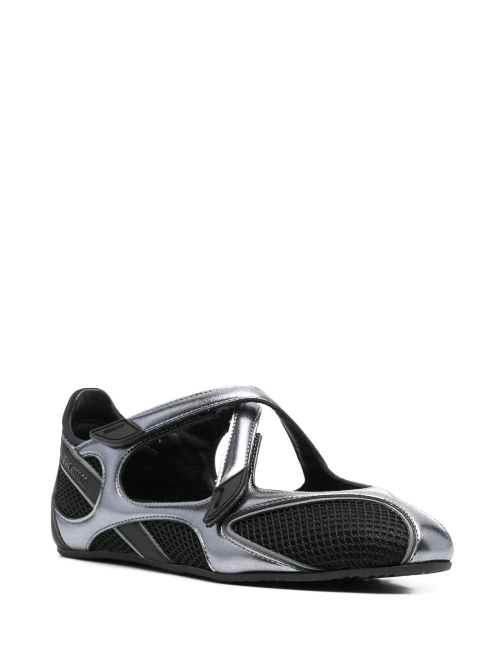 THE ATTICO Ballerine basse 'Floor 01' in pelle nera 
