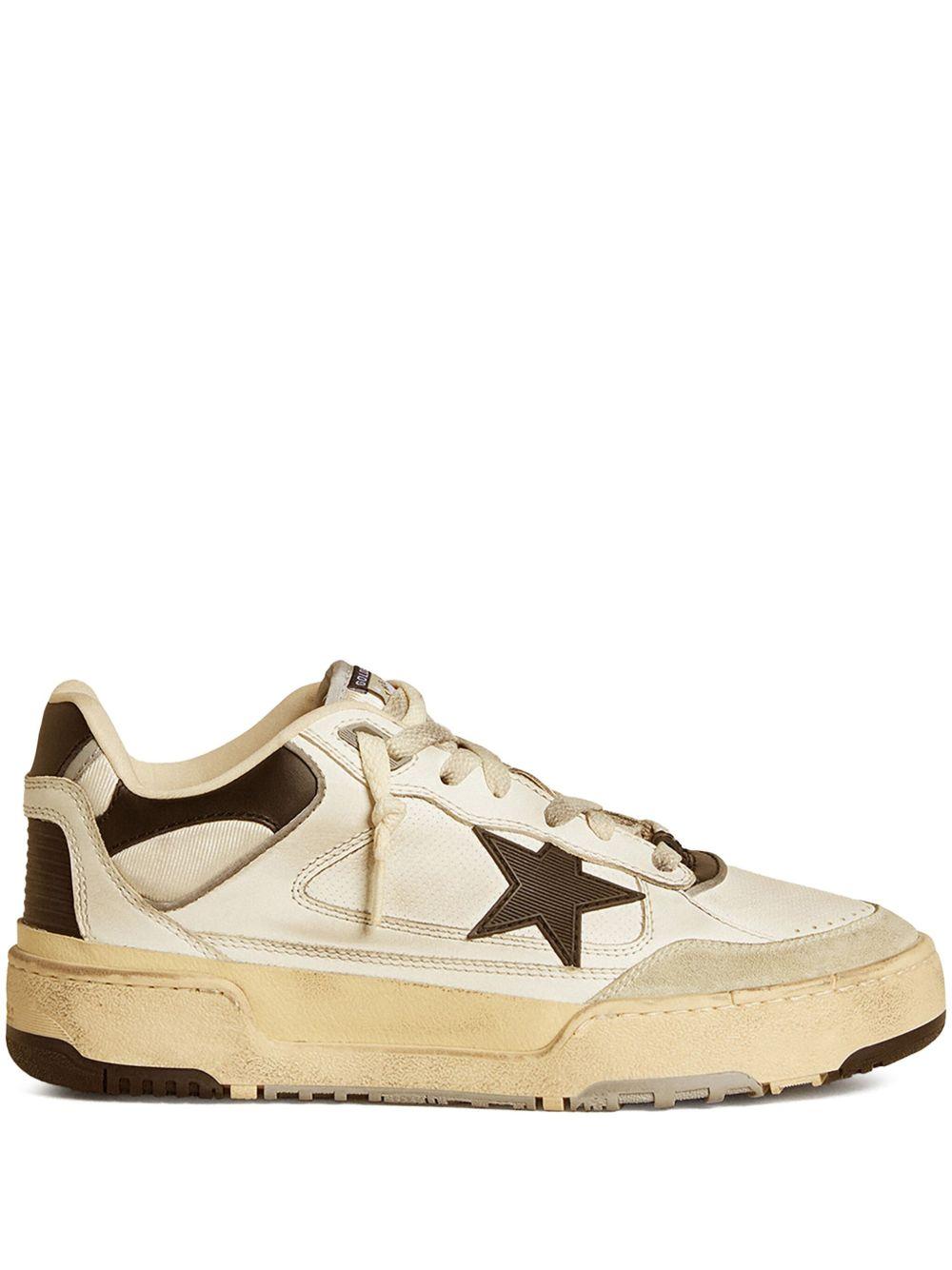 GOLDEN GOOSE Sneakers 'Forty2' in pelle effetto vintage bianca e marrone 
