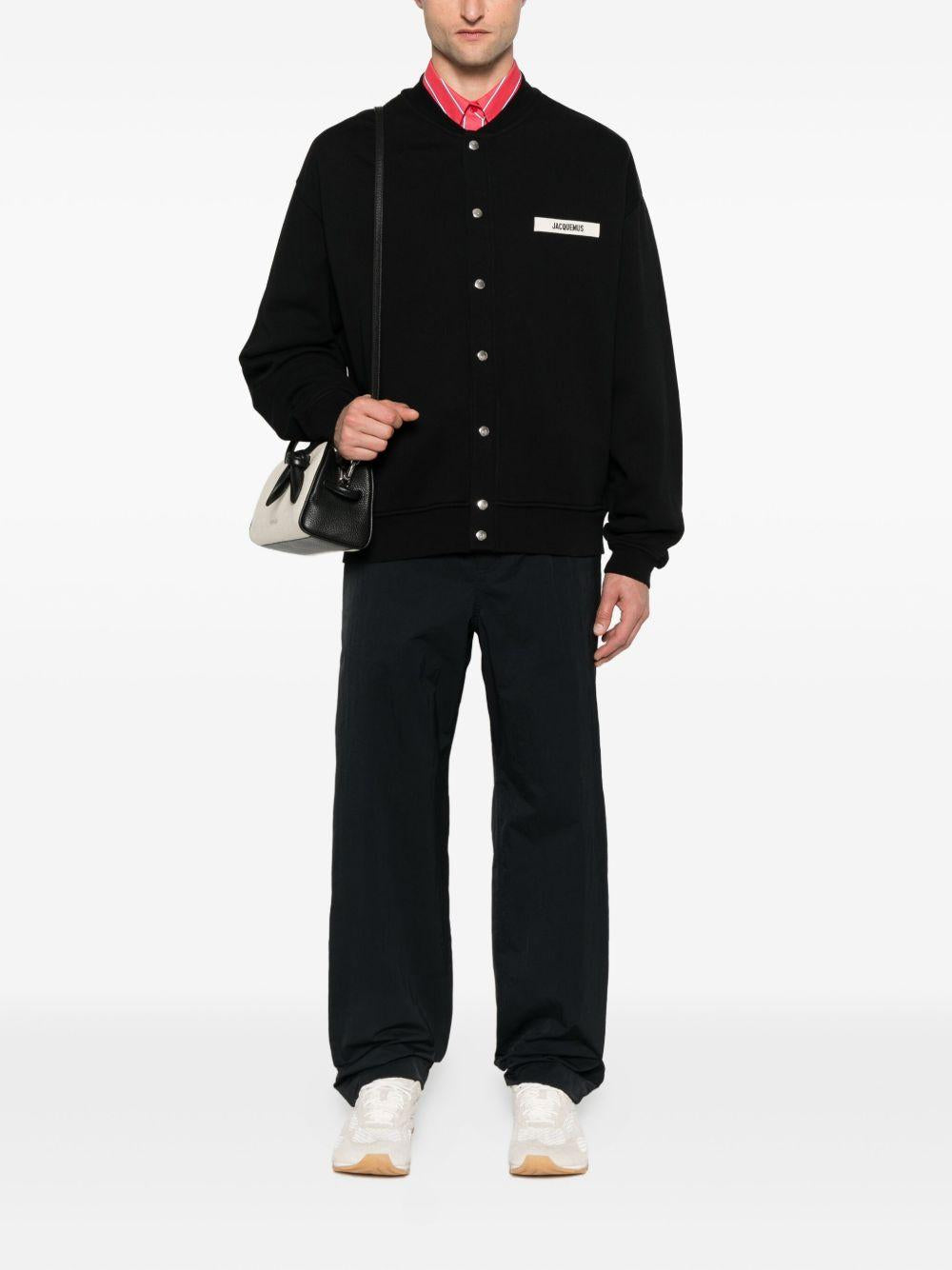 JACQUEMUS Cardigan 'Gros Grain' nero con patch logo 