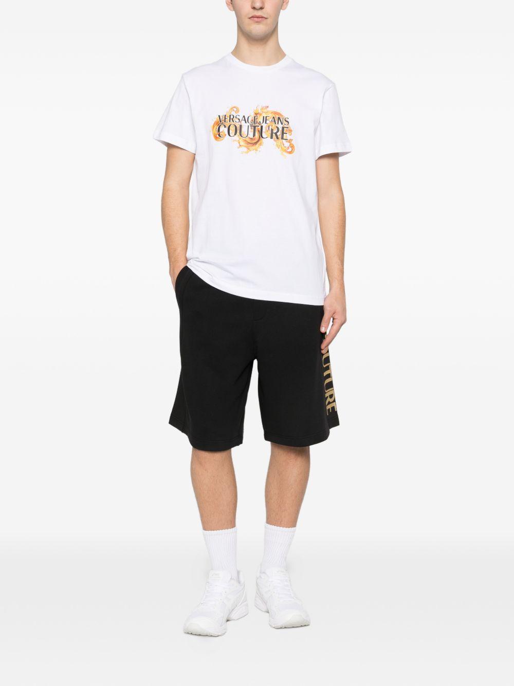 VERSACE JEANS COUTURE T-shirt in cotone bianco con stampa 