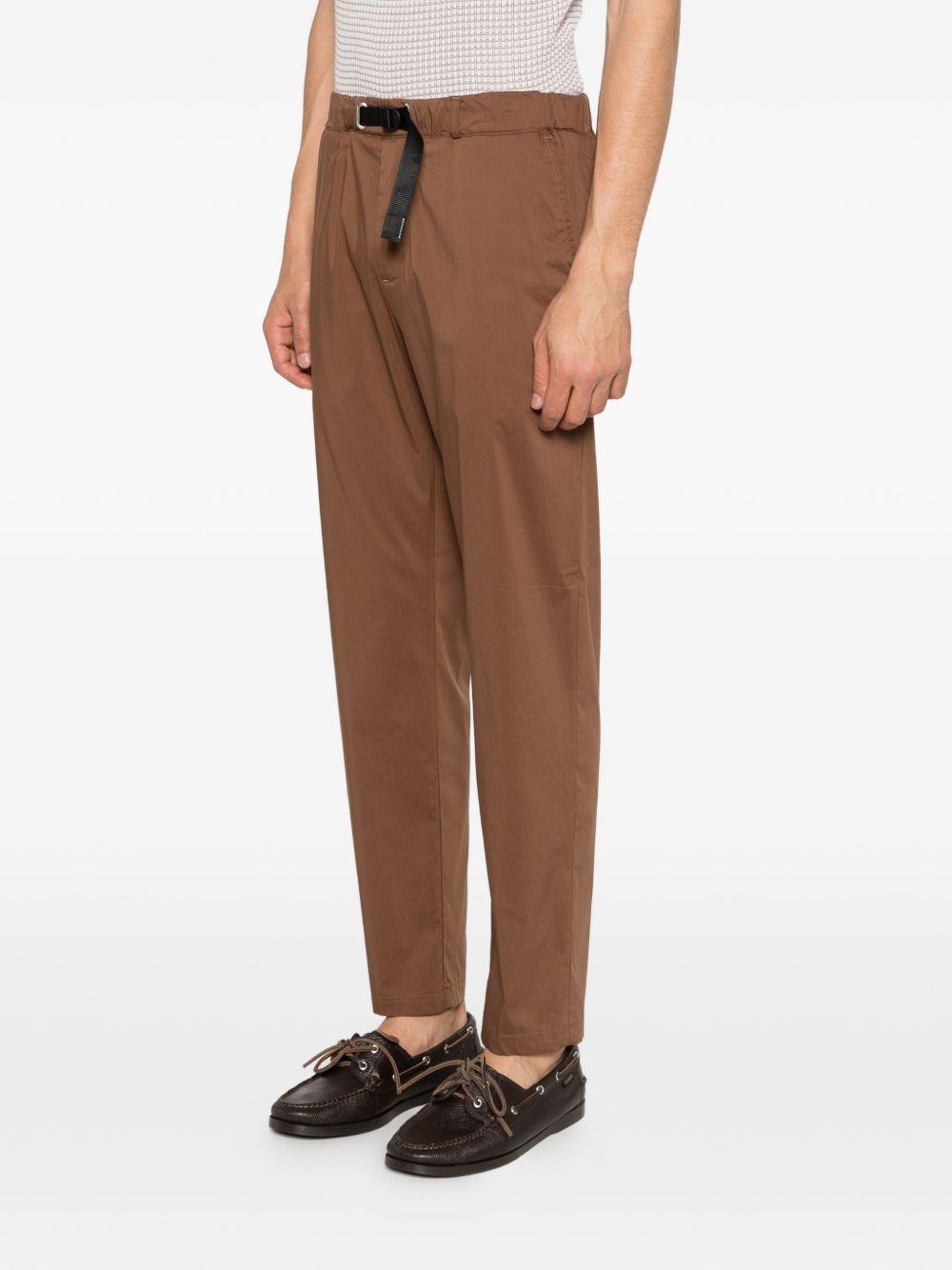 WHITE SAND Pantaloni in cotone marrone con cintura nera 