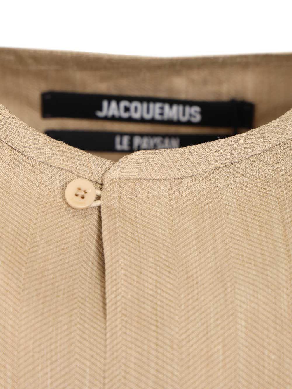 JACQUEMUS Camicia con collo alla coreana e bottoncini 