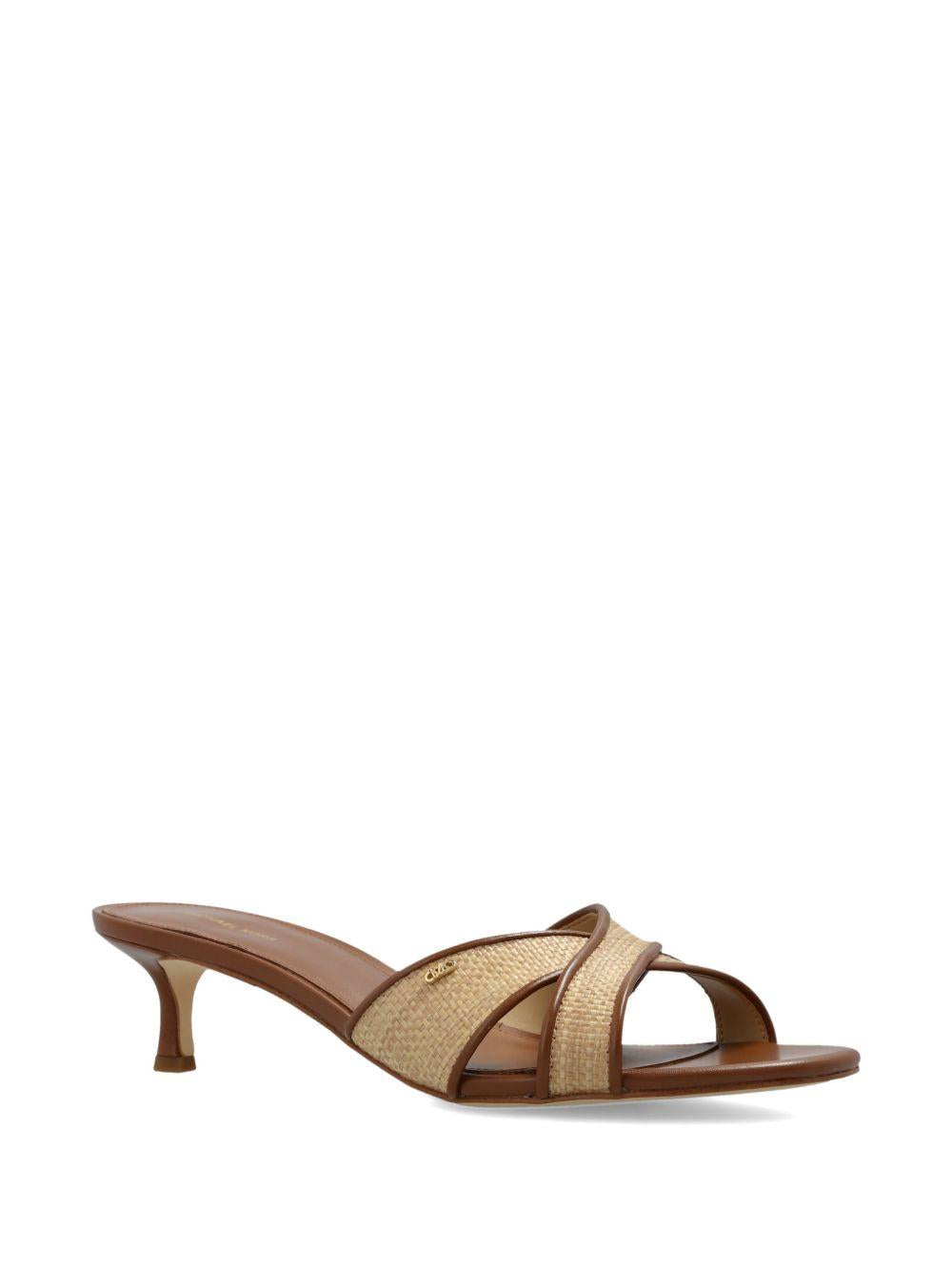 MICHAEL KORS Mules con tacco kittens color cognac 