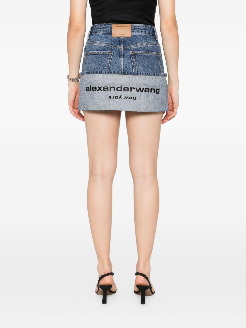 ALEXANDER WANG Minigonna in denim blu chiaro con risvolto 