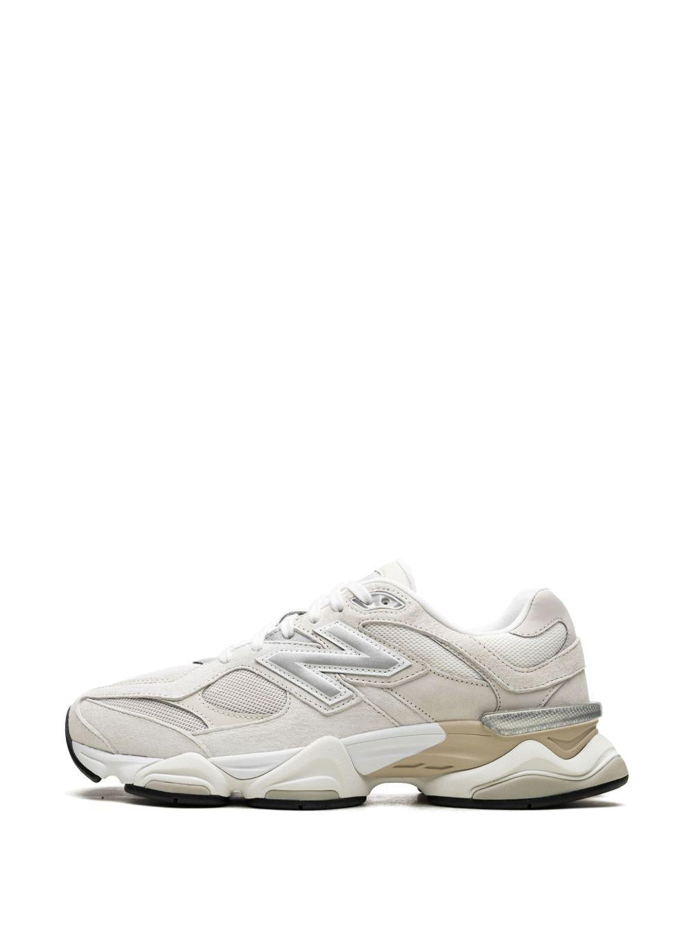 NEW BALANCE Sneakers 9060 bianche 