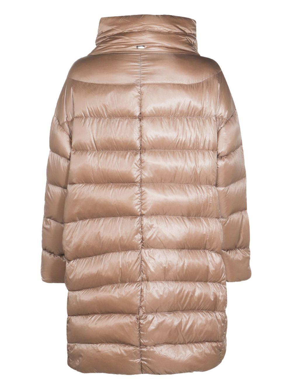 HERNO Piumino trapuntato beige con collo ampio 
