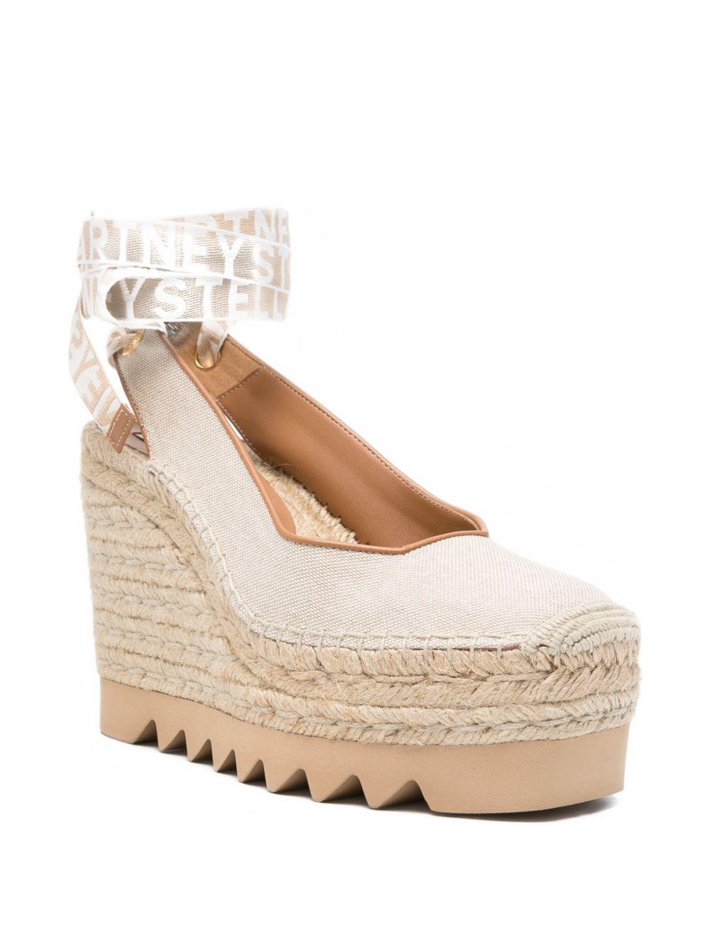 STELLA MCCARTNEY Sandali con zeppa beige chiaro 