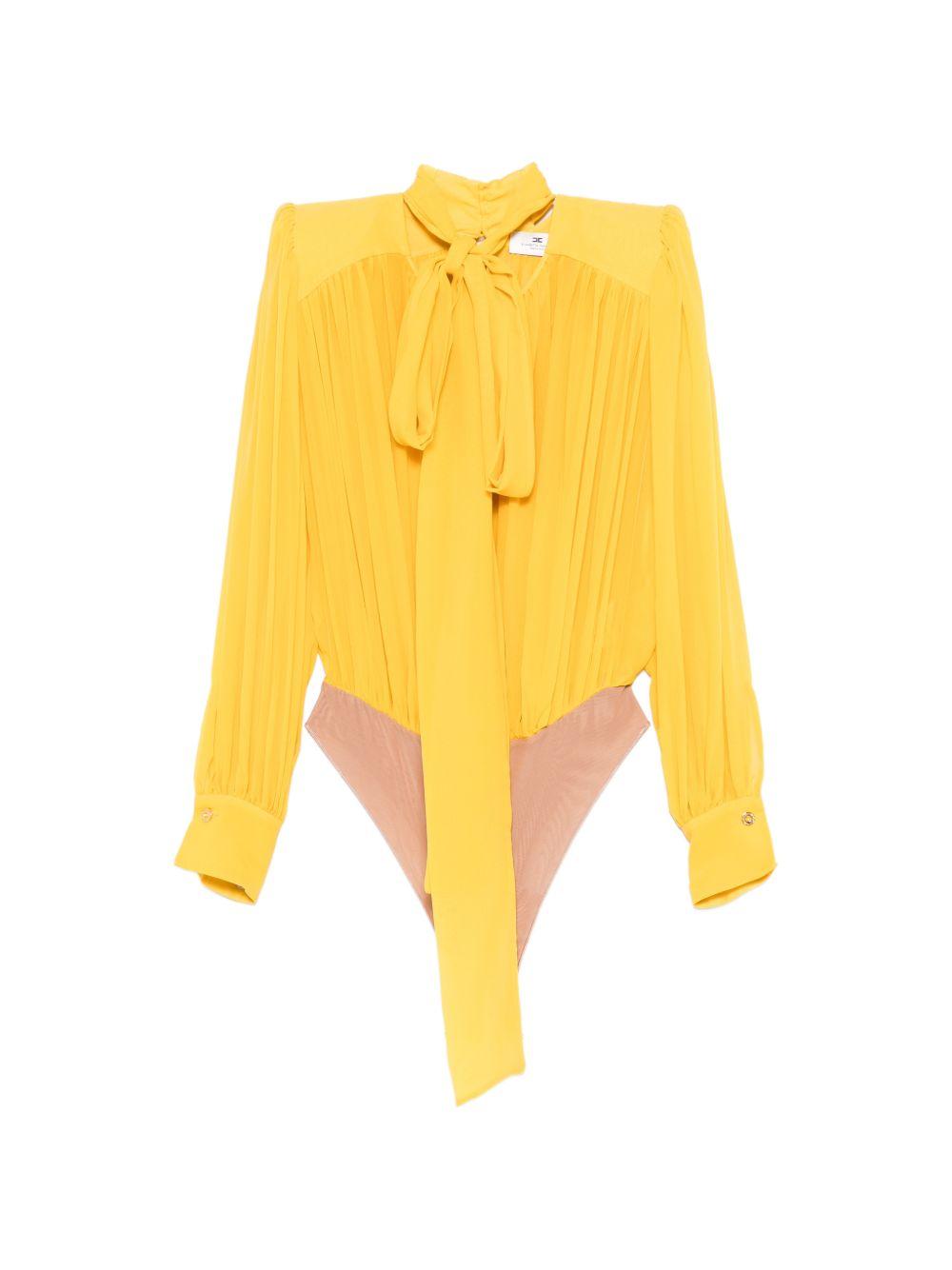 ELISABETTA FRANCHI Body in seta giallo sole con dettaglio plissettato e fiocco al collo 