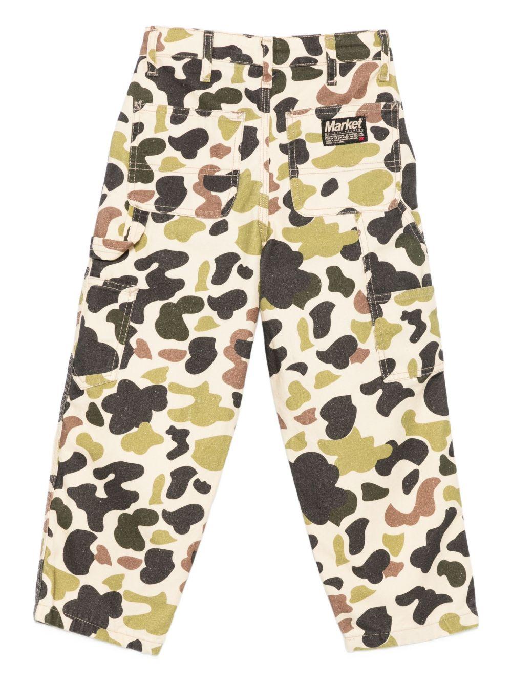 MARKET Pantaloni con stampa camouflage 
