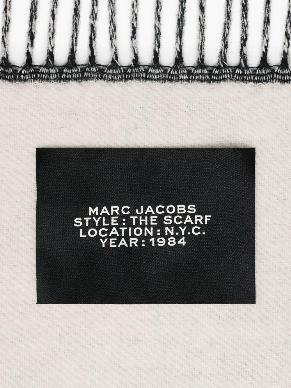 MARC JACOBS Sciarpa con logo e frange 
