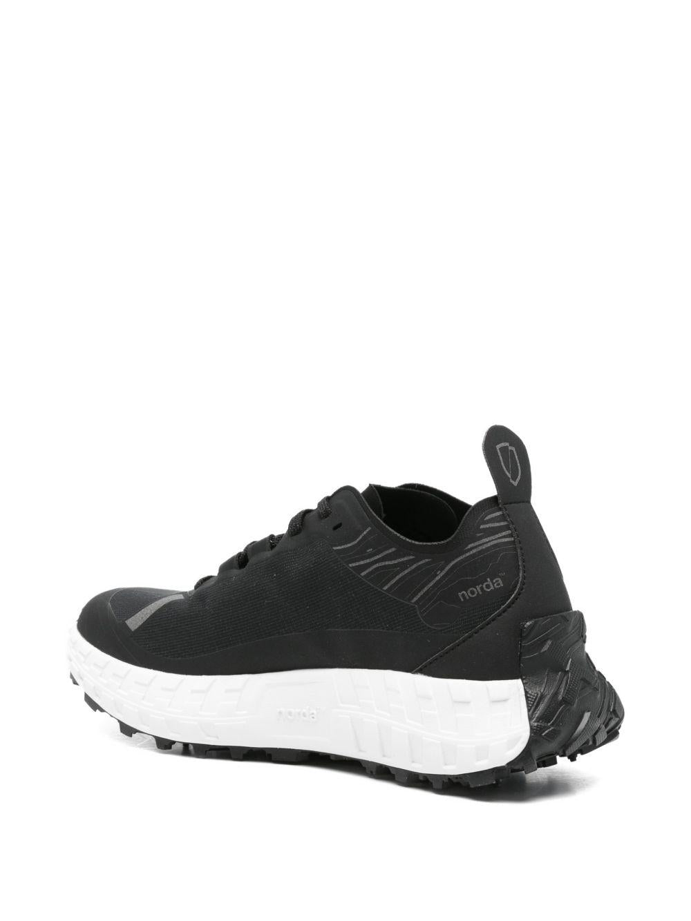 NORDA Sneakers 001A da running ultraleggere in materiali high-tech neri 