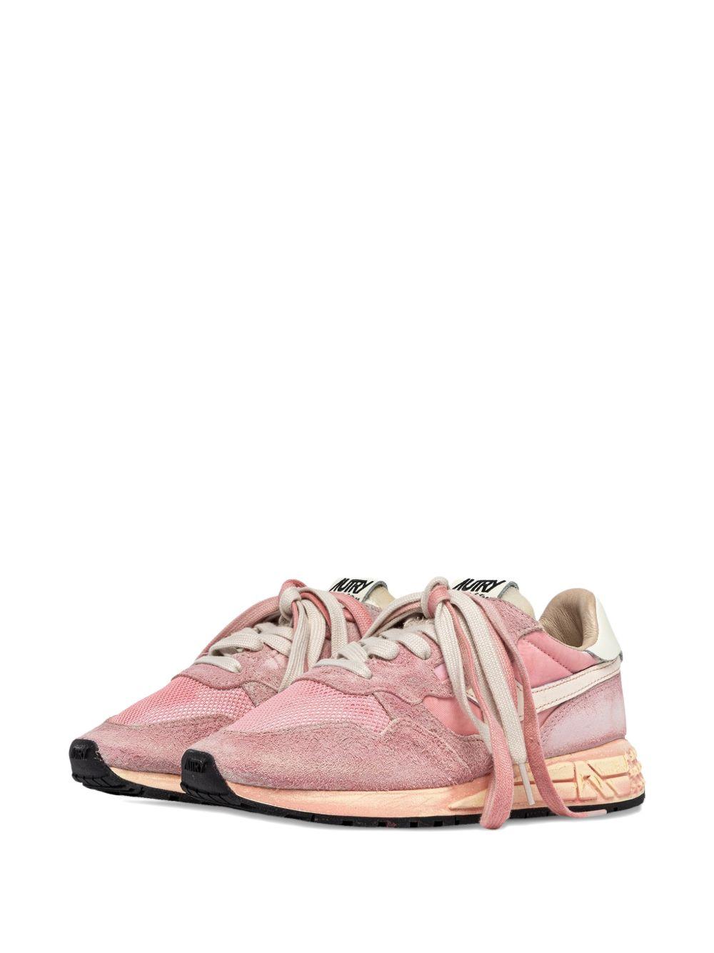AUTRY Sneakers Reelwind rosa con charms 
