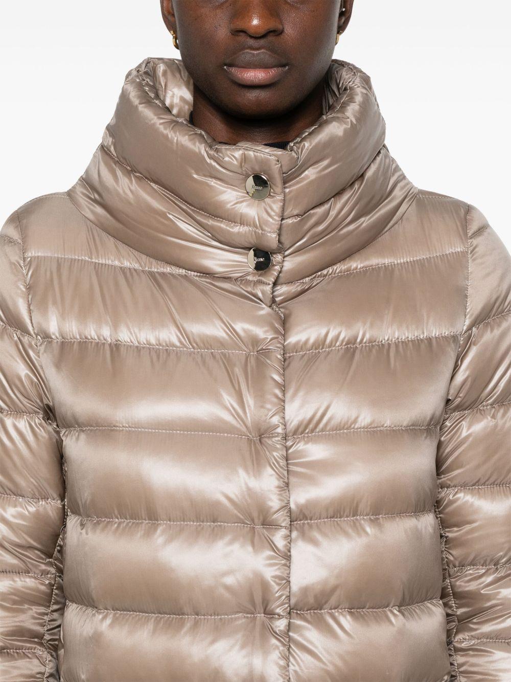 HERNO Piumino midi beige a collo alto oversize 