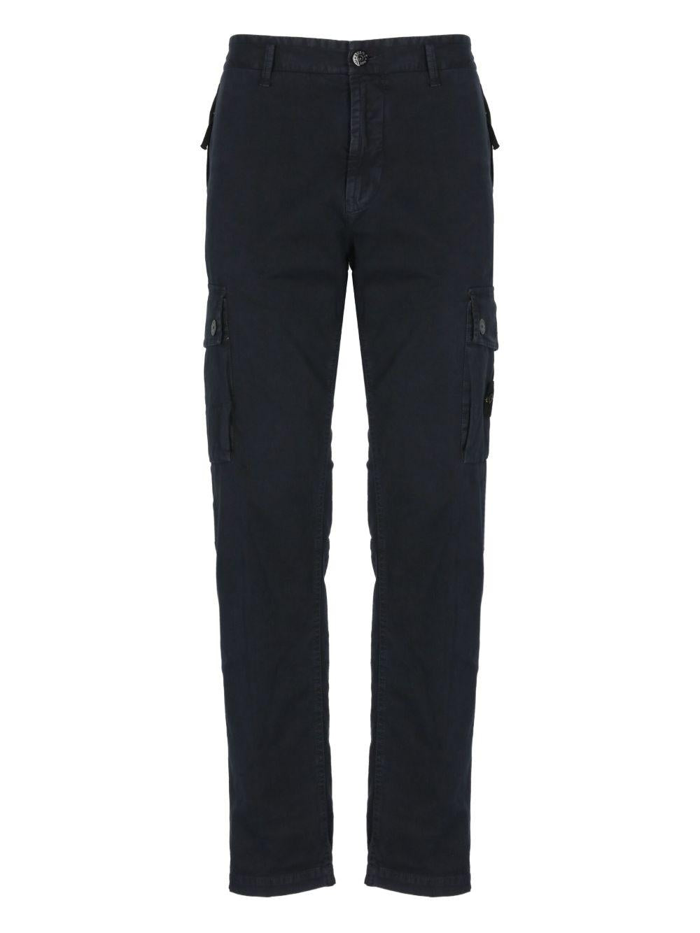 STONE ISLAND Pantaloni cargo blu con patch logo 