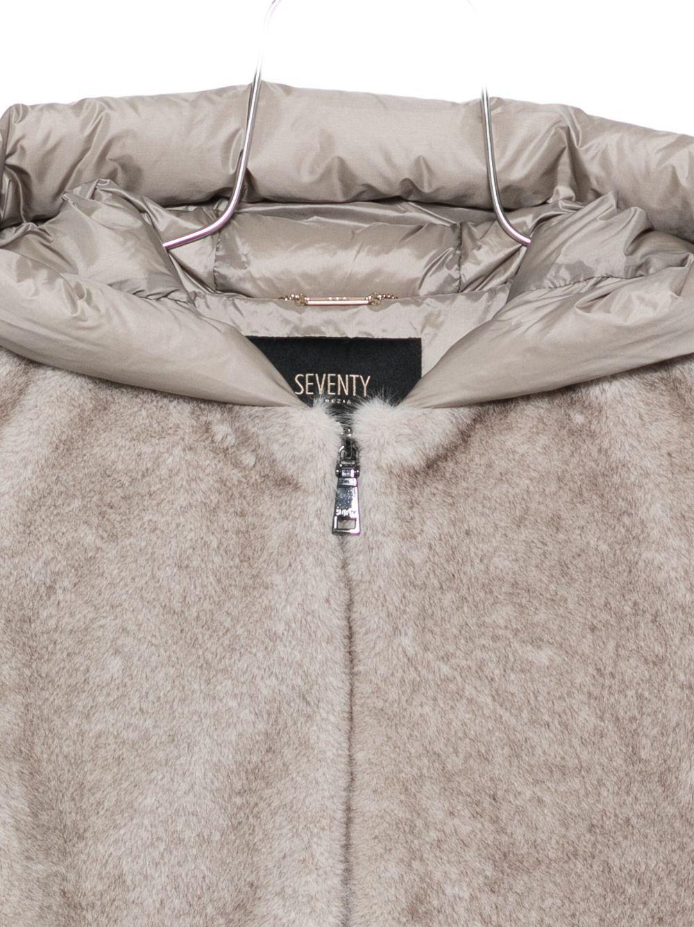 SEVENTY Gilet in pelliccia grigio 