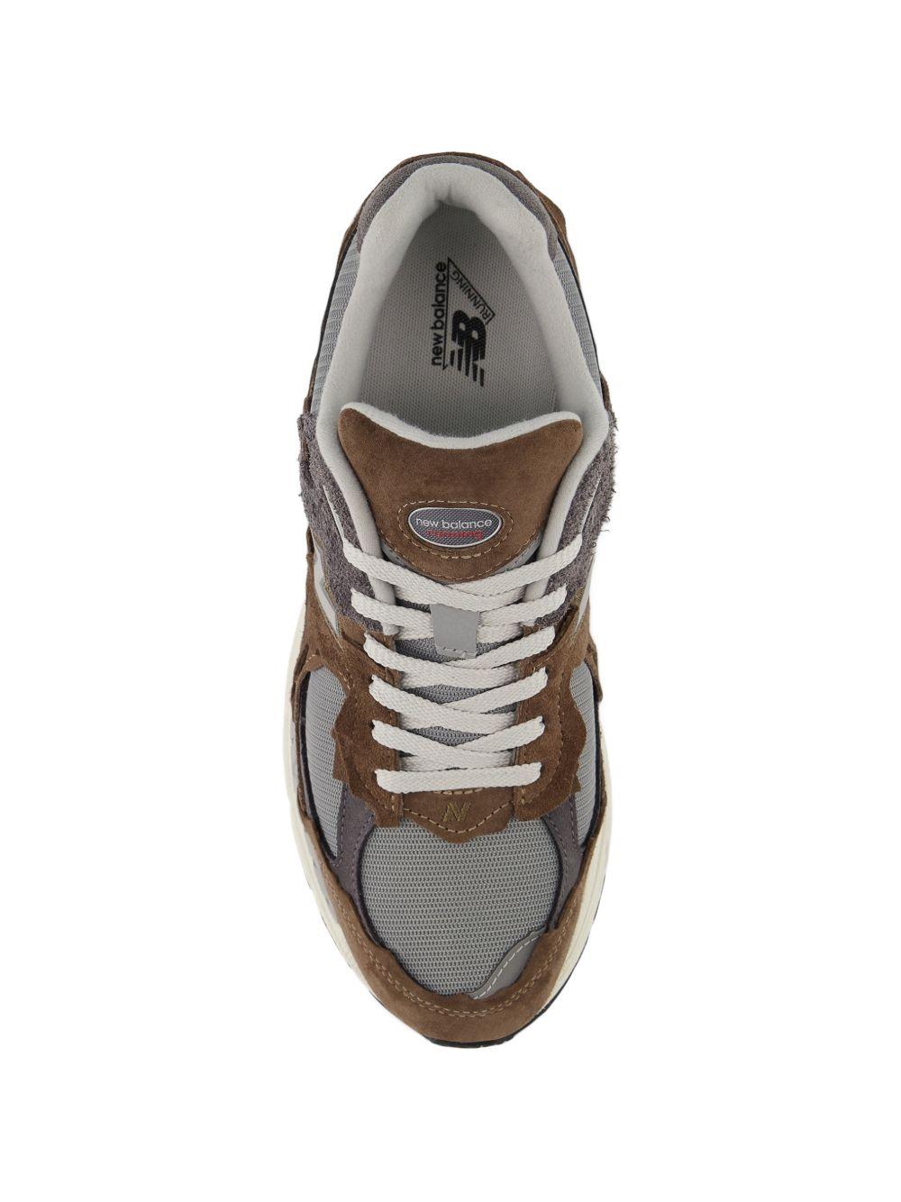 NEW BALANCE Sneakers 2002 marroni e grigie 