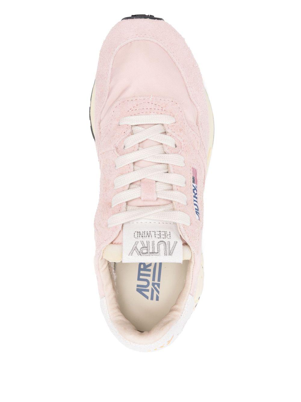 AUTRY Sneakers Reelwind rosa e bianco con camoscio 