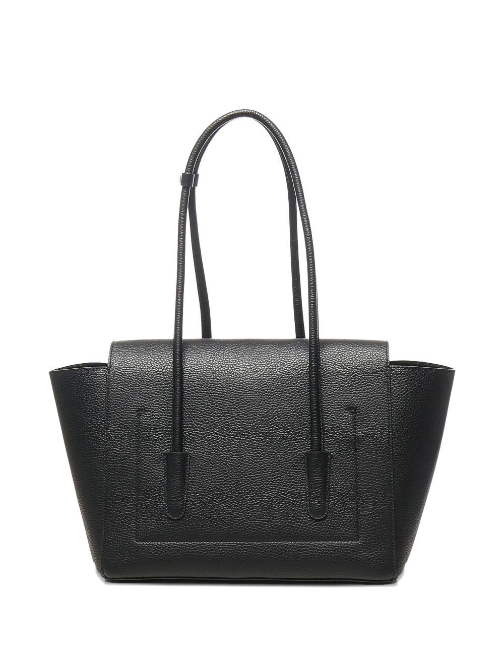 COCCINELLE Borsa in pelle nera con silhouette a trapezio 