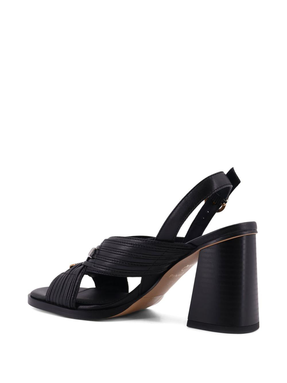 PINKO Sandali in pelle nera con tacco 'Lara' 