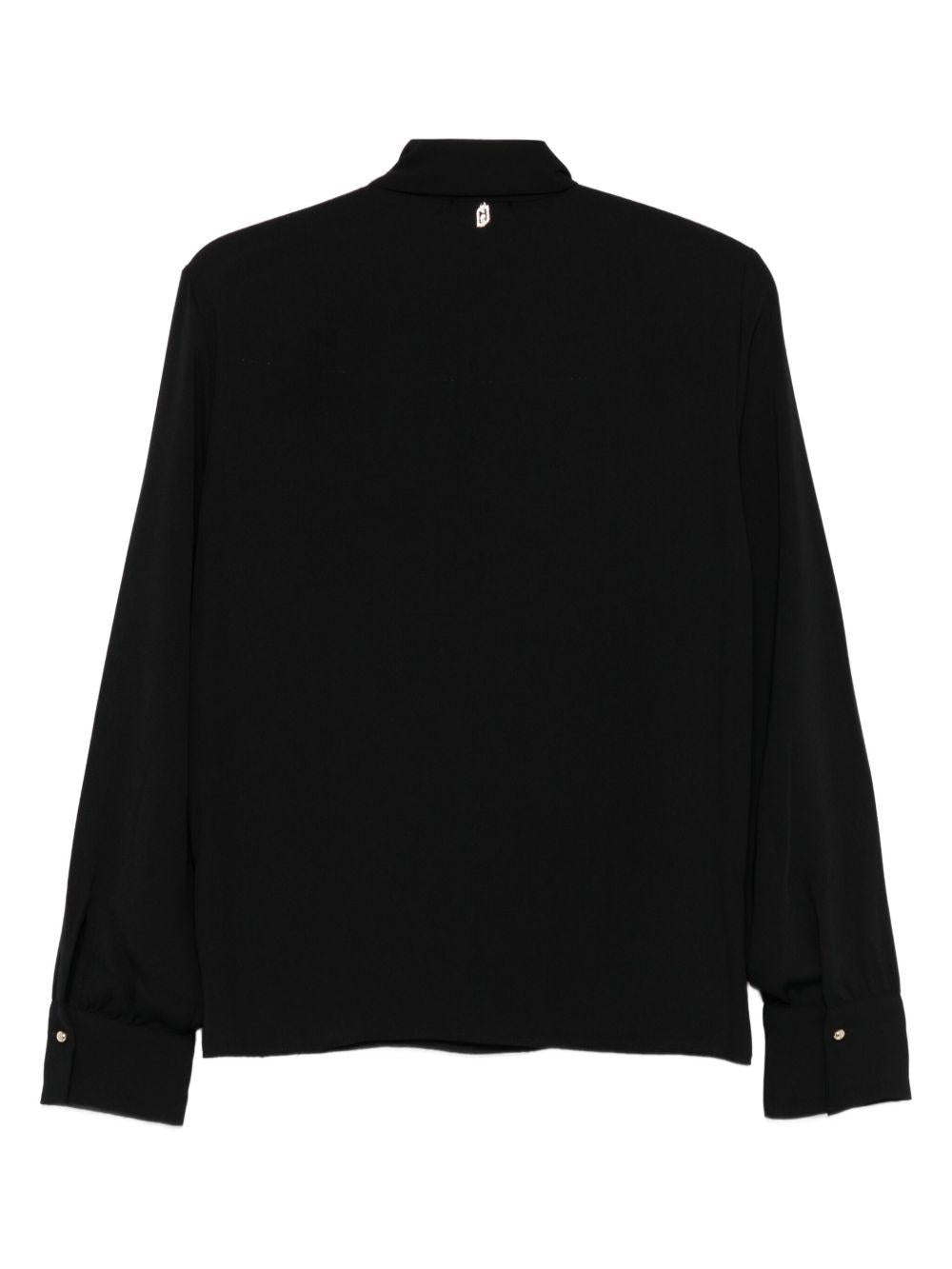 LIUJO Blusa nera con collo alto 