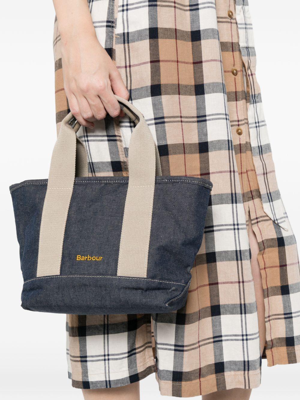 BARBOUR Borsa a mano in blu denim con logo 