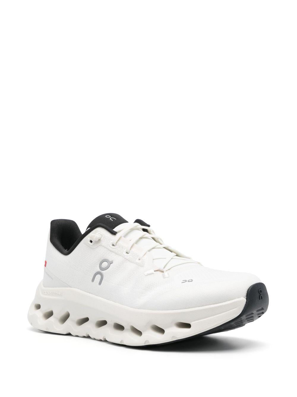 ON Sneakers Cluodtilt color ghiaccio perla 
