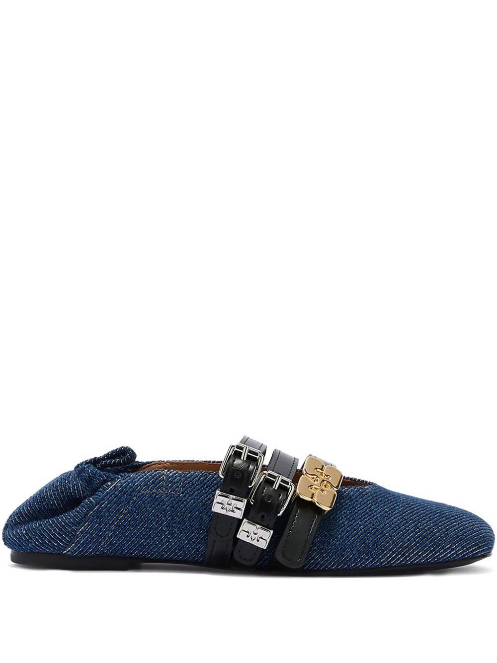 GANNI Ballerine in denim con tre chiusure 